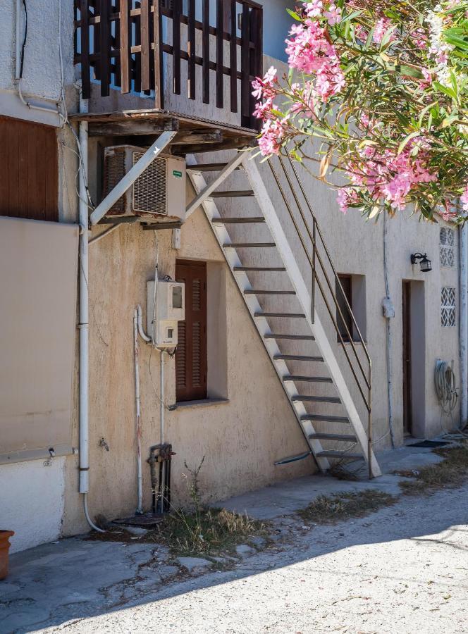 Milos Home By The Sea Adámas Extérieur photo